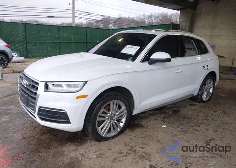 2018 Audi Q5 2.0T Premium/2.0T Tech Premium z USA, uszkodzony, nr VIN WA1BNAFY2J2007223